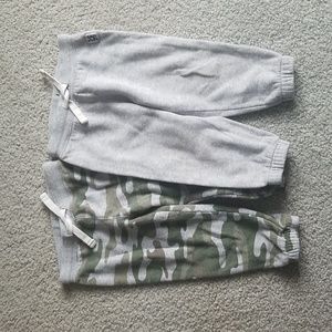 Set of 2 Carter's Sweatpants, Sz 18m